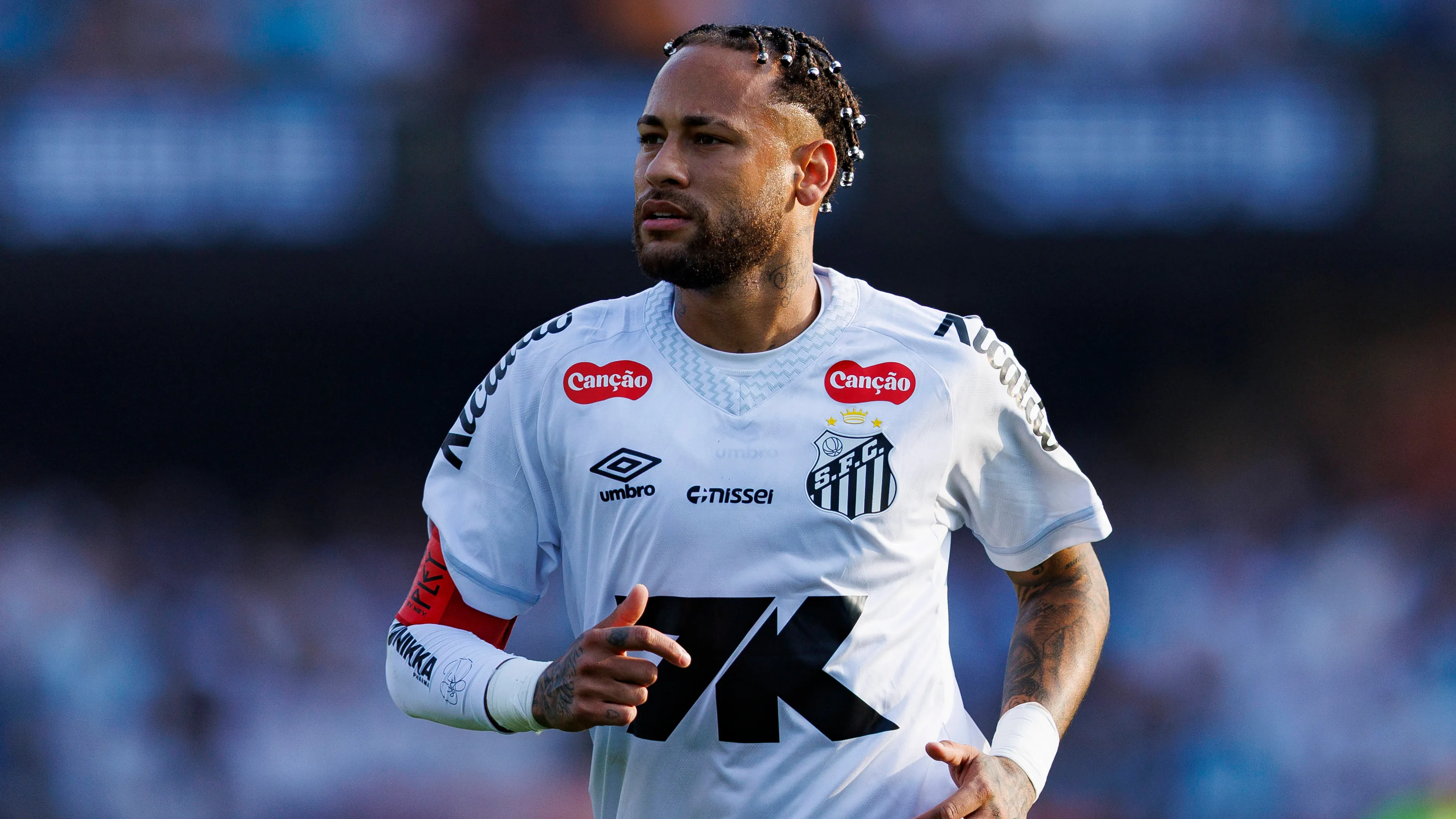 Neymar può diventare un Blues: il Chelsea valuta l'acquisto del santos
