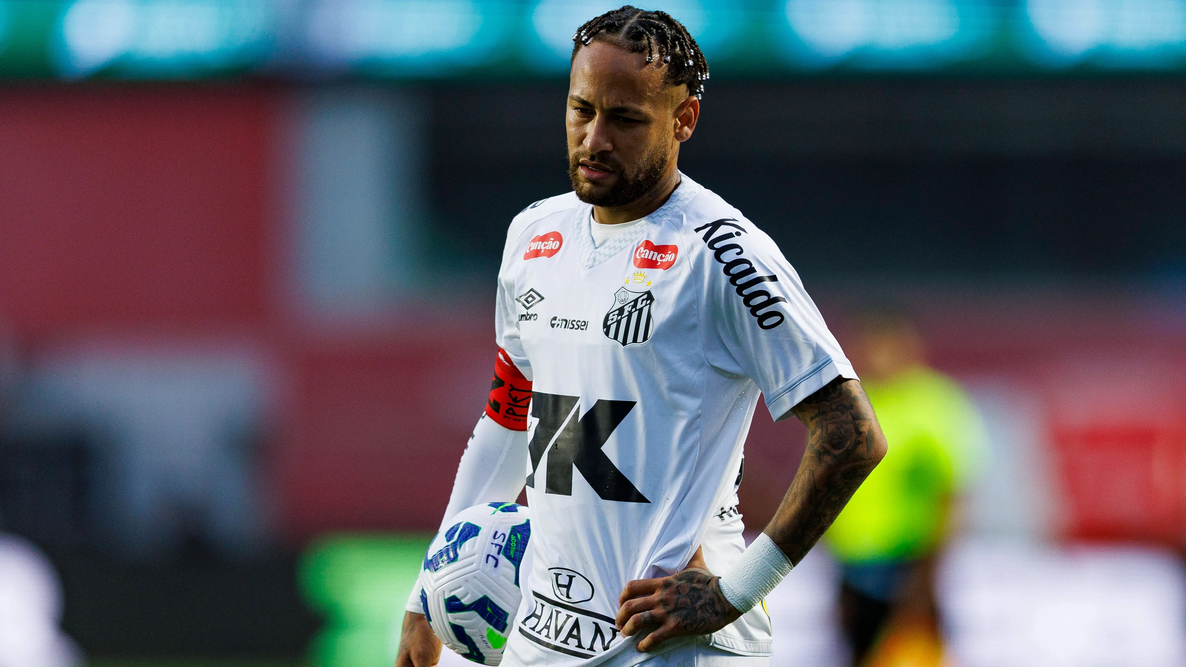 Sconfitta clamorosa per il Santos di Neymar: il duro sfogo della stella brasiliana nel post partita