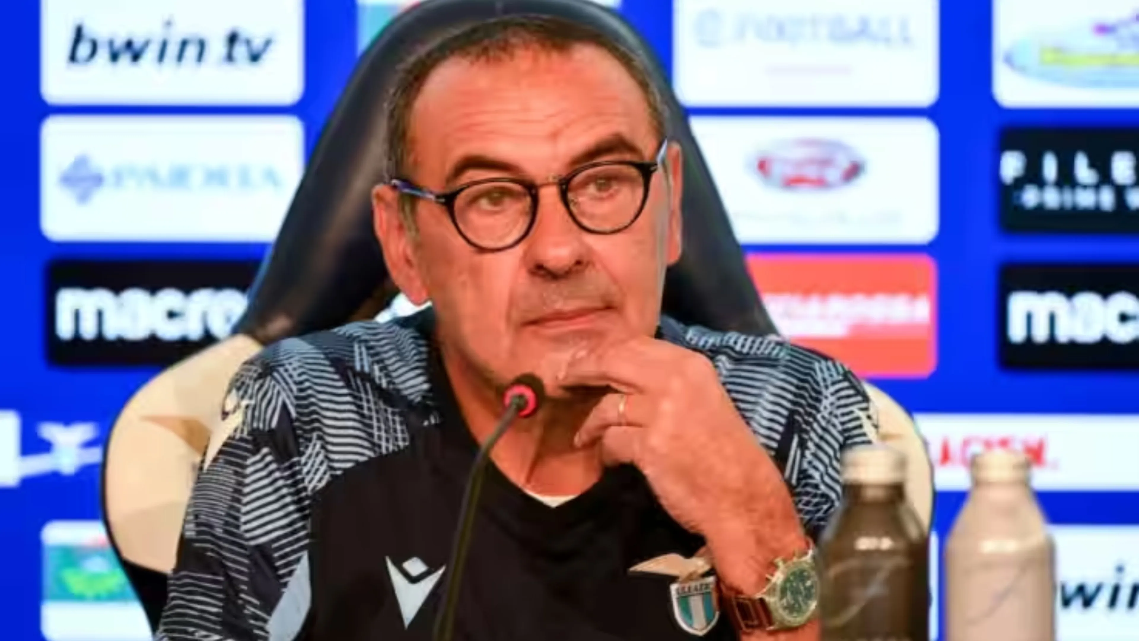 Copertina di Sarri che stoccata ai media! La vendetta è servita