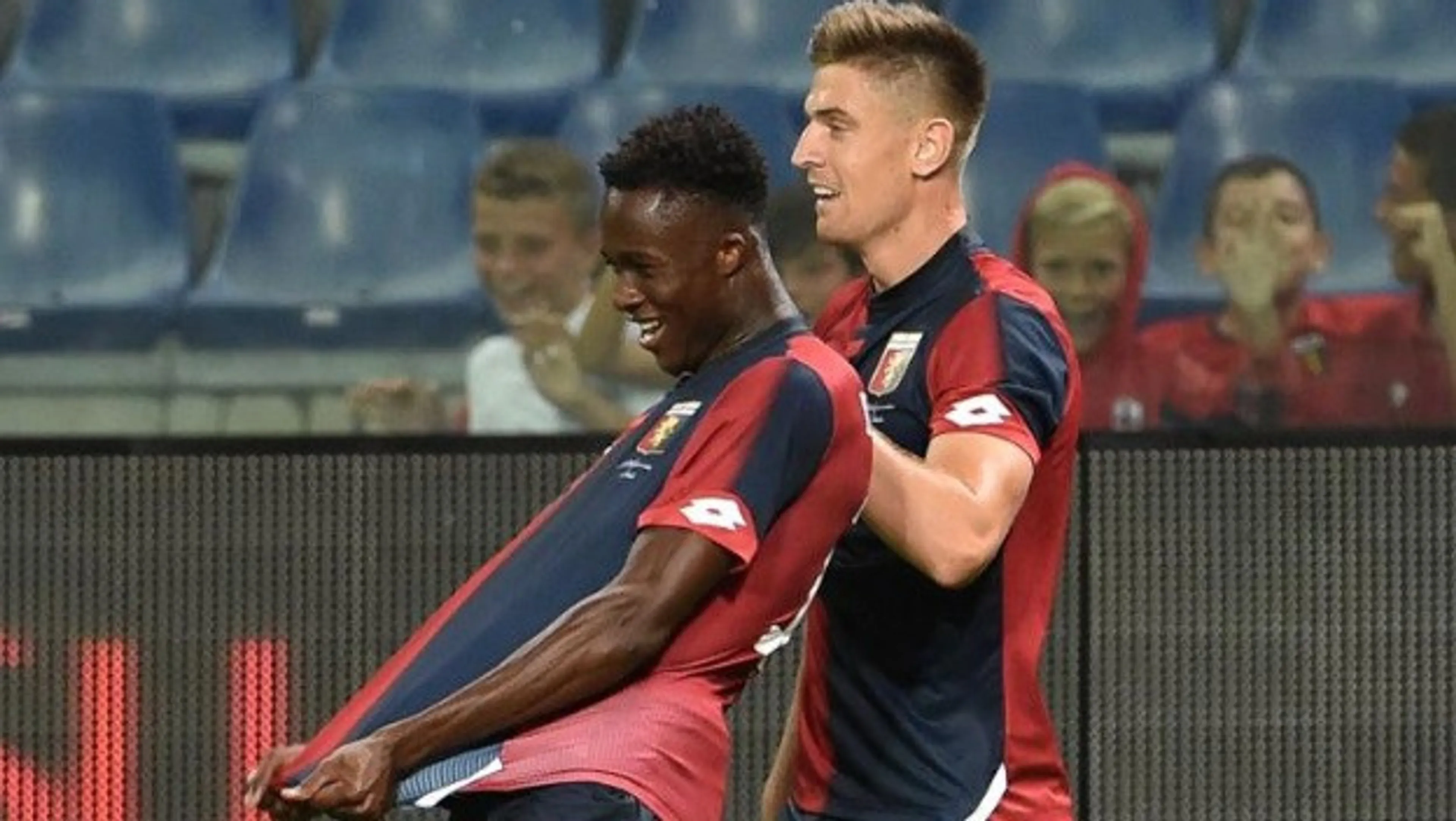 Copertina di Tutti pazzi per Kouamé. “Gioco come se giocassi con gli amici”