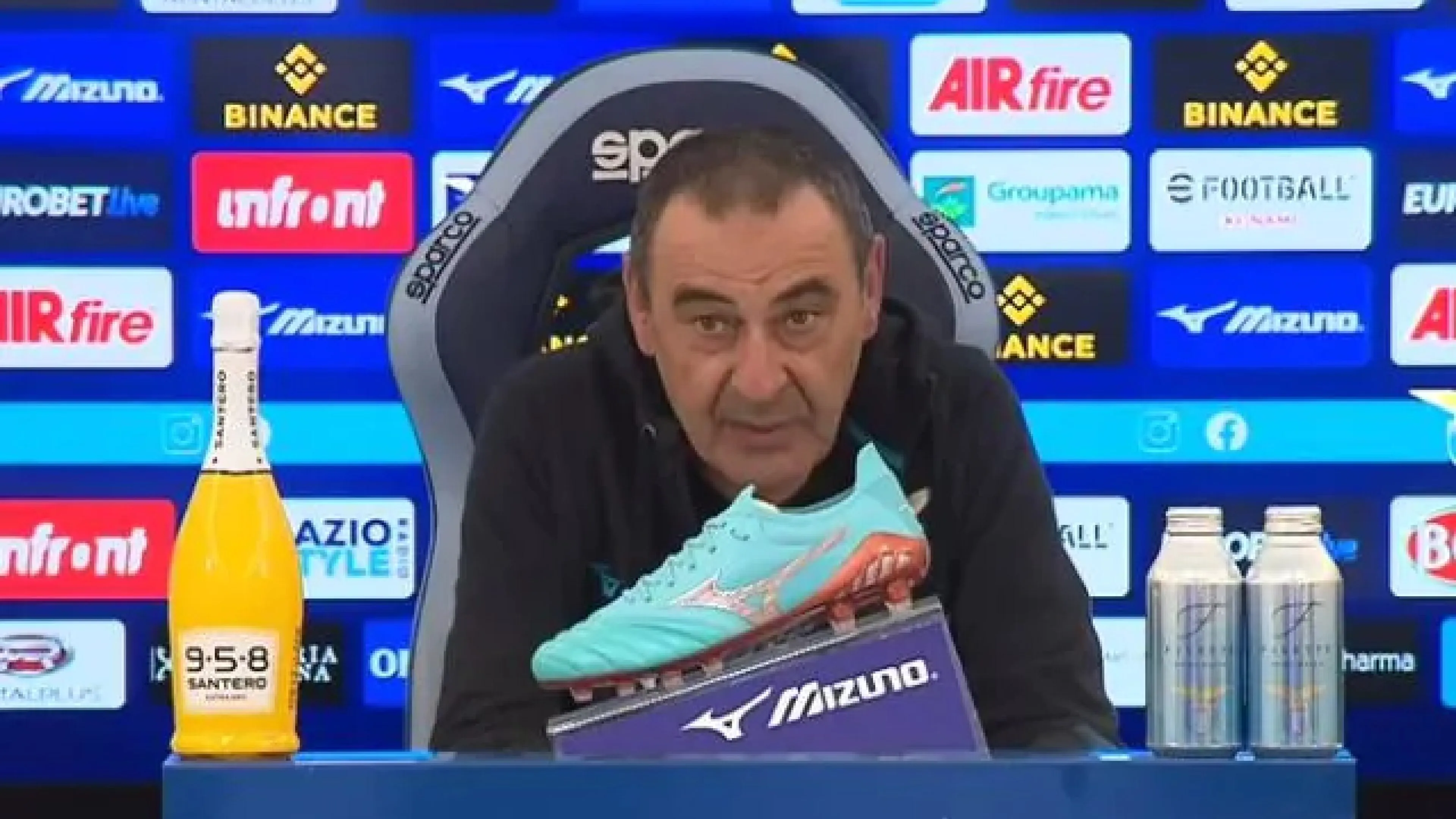 Copertina di Lazio, Sarri al vetriolo: "È tutto apparecchiato"
