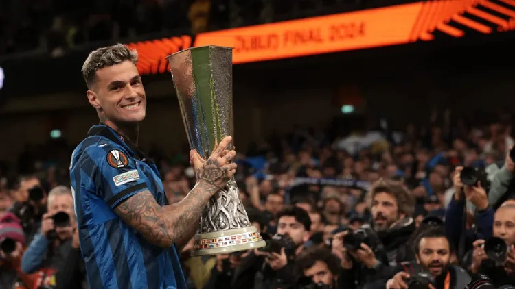 /images/s/c/a/scamacca-atalanta-snobba-serie-a.jpg