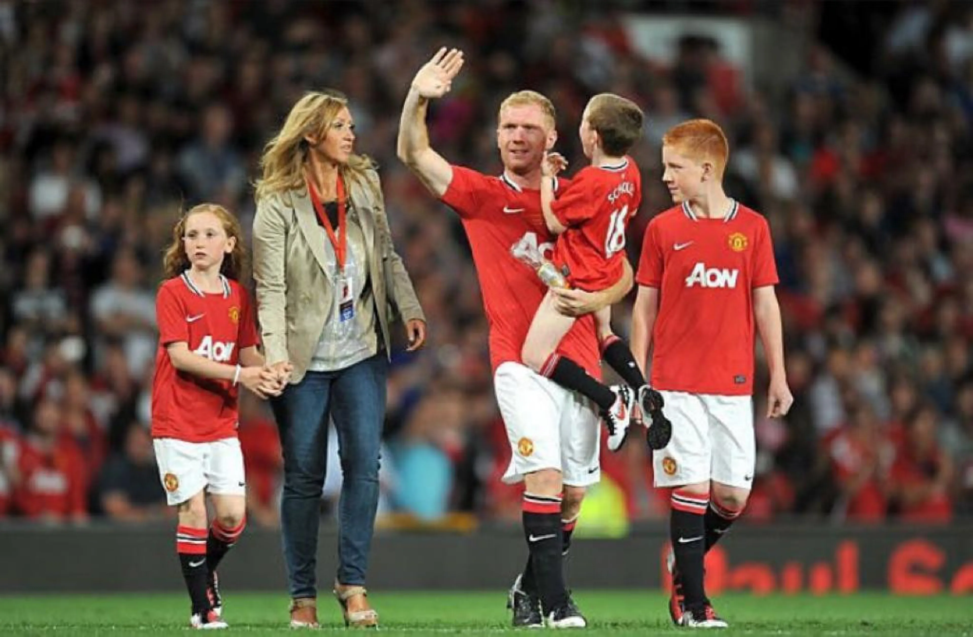 Copertina di Il dolce ritiro di Paul Scholes: lap dance scatenata in un locale a Manchester