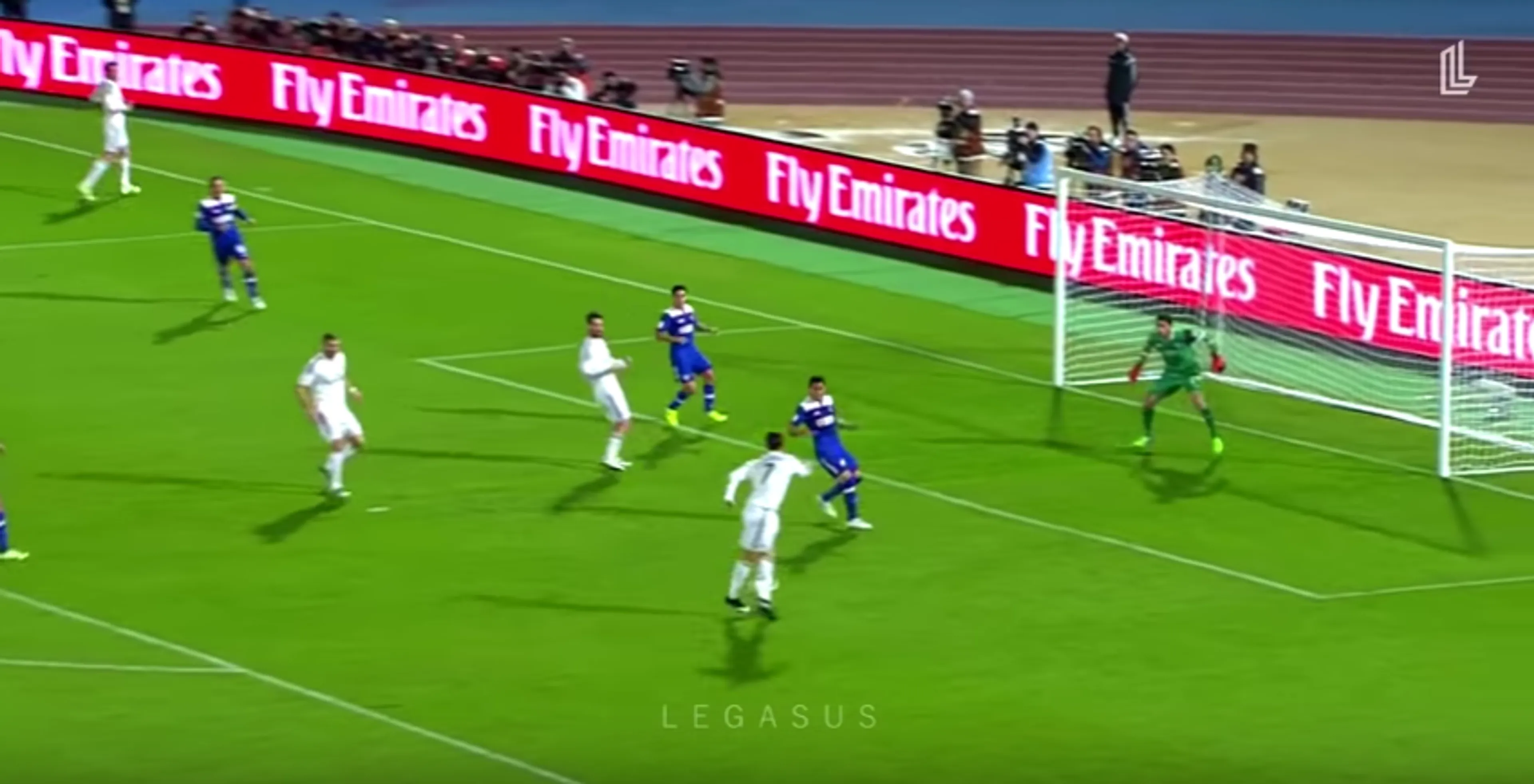 Copertina di I “quasi gol” più pazzeschi di Cristiano Ronaldo (VIDEO)