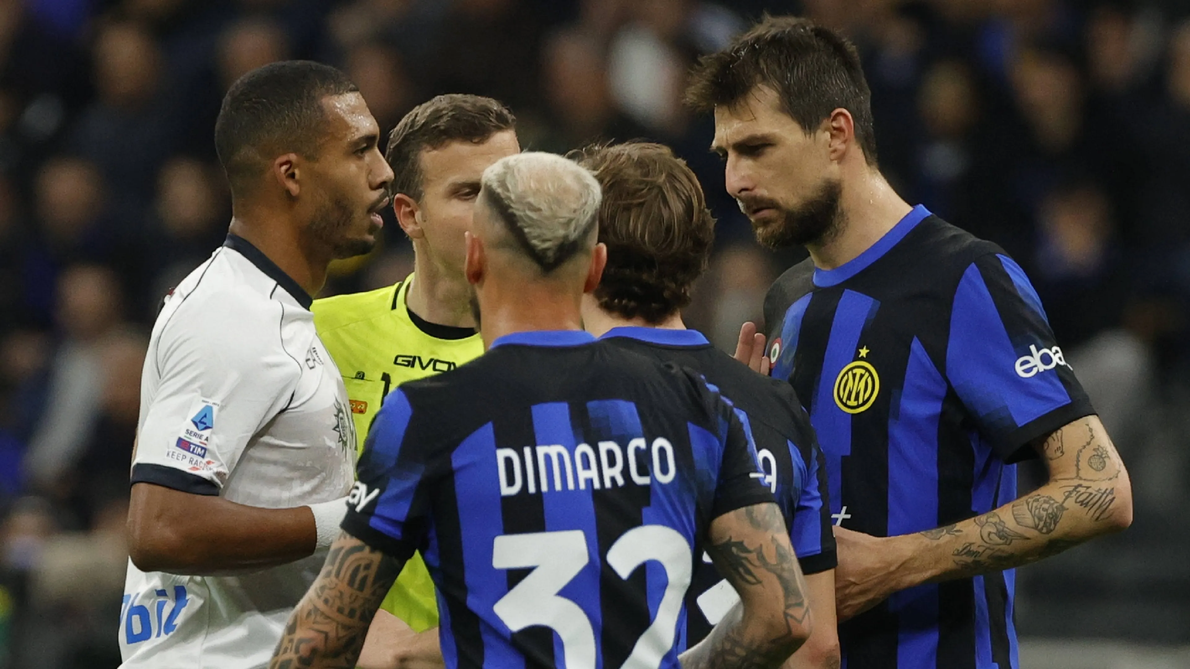 Copertina di Caso Acerbi, è arrivata l'attesa sentenza del Giudice Sportivo