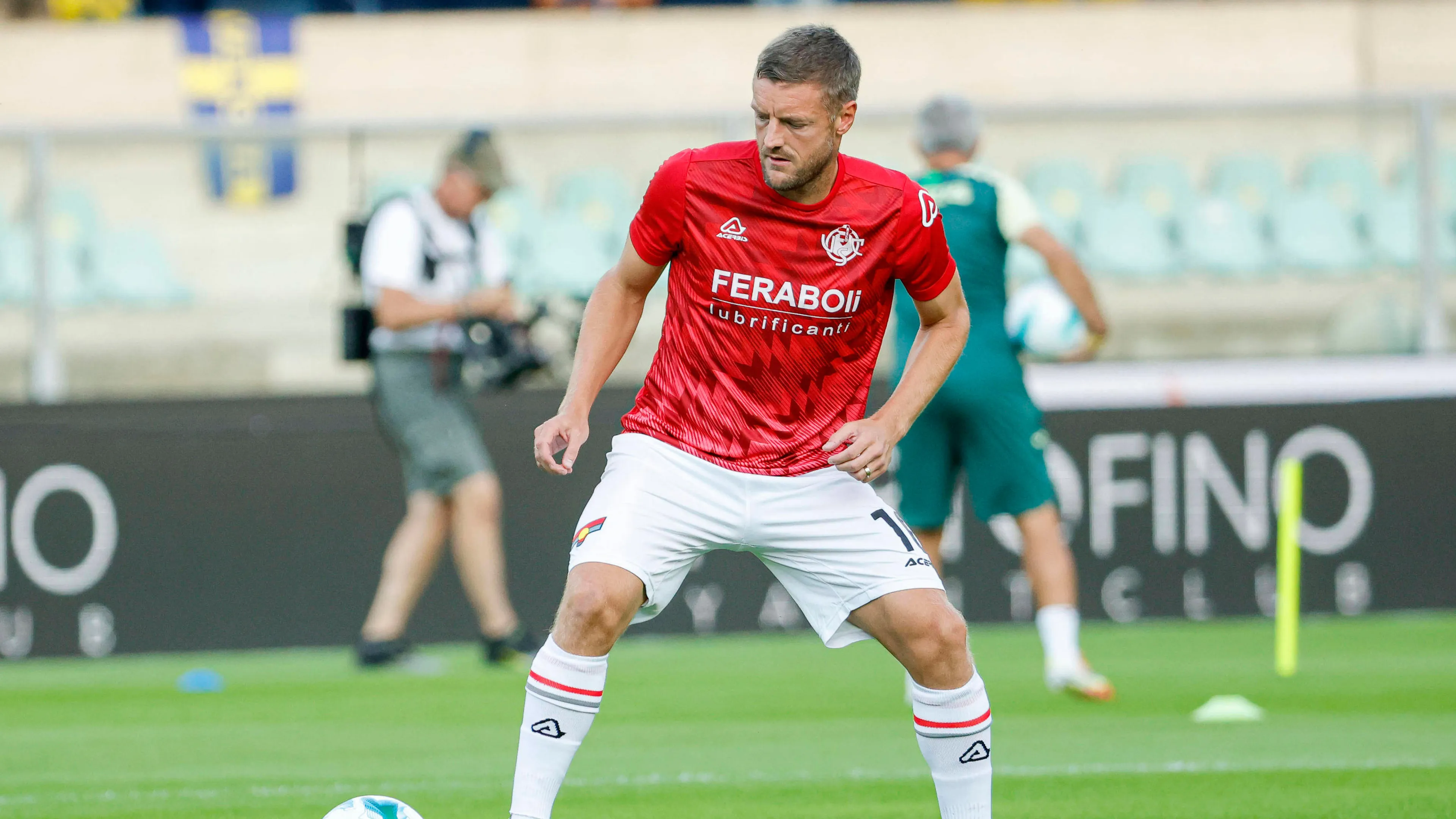 Vardy porta alla Cremonese  le "ghepardate". Ecco il suo strano rituale