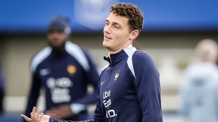 /images/s/e/p/september-2-2025-clairefontaine-en-yvelines-france-france-benjamin-pavard-of-france-during-a-training-session-as-part-of-preparations-for-upcoming-fifa-world-cup-wm-weltmeisterschaft-fussball-2026-group-d-european-qualification-football-matches-at-centre-national-du-football-on-september-02-2025-in-clairefontaine-en-yvelines-near-paris-france-clairefontaine-en-yvelines-france-zumam308-20250902zspm308006-copyright-xmatthieuxmirvillexjpg_1756904867492.jpg