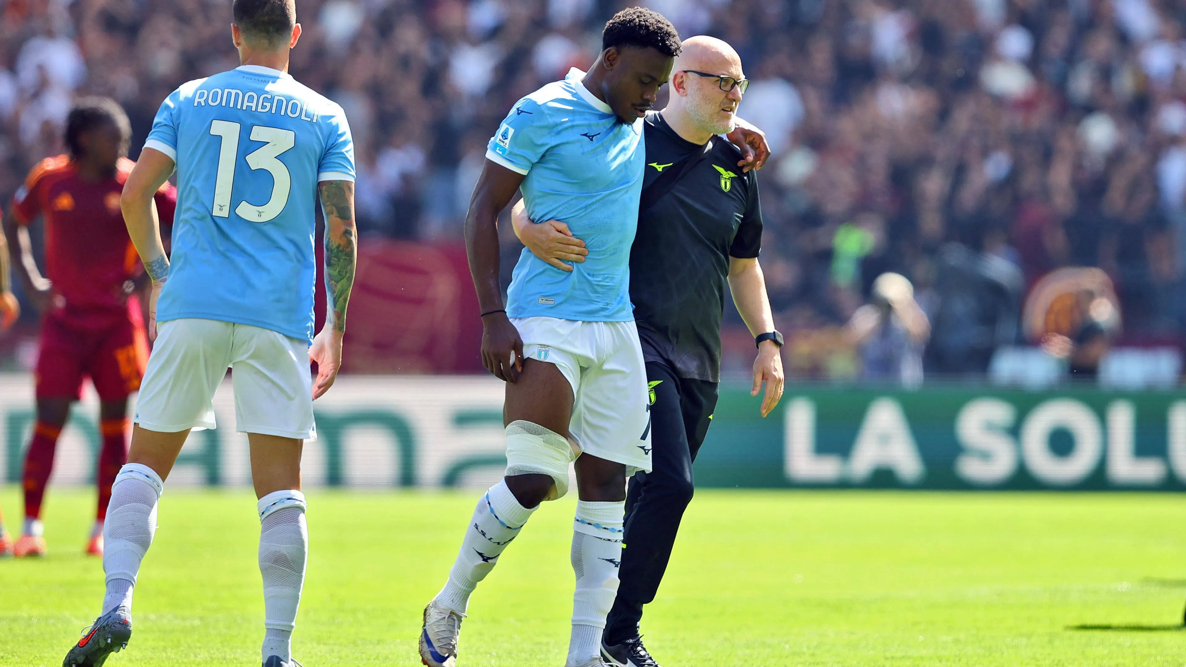 Lazio, decisione a sorpresa di Sarri: Dele-Bashiru fuori rosa, dentro Basic