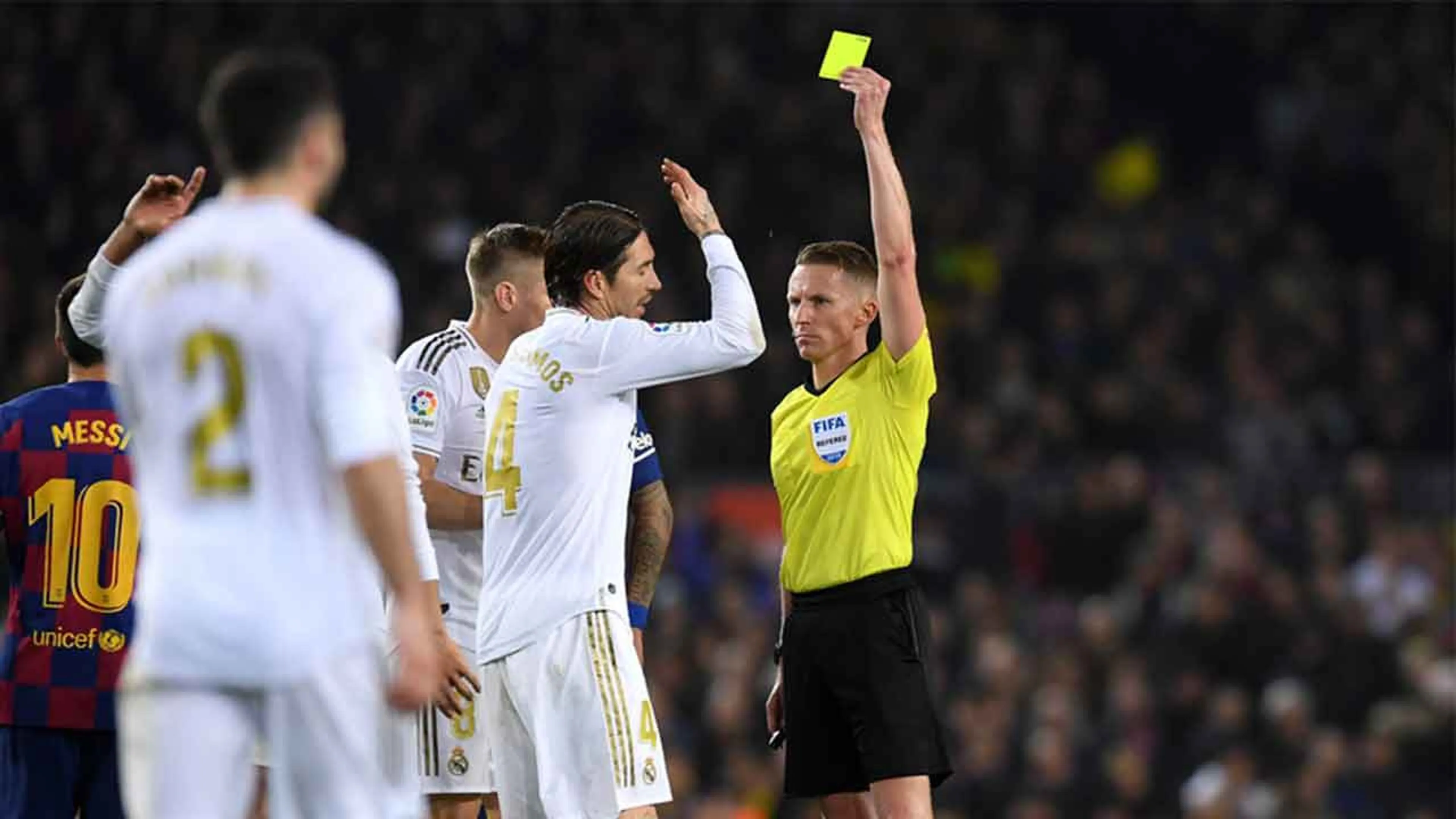 sergio-ramos-allarbitro-hernandez