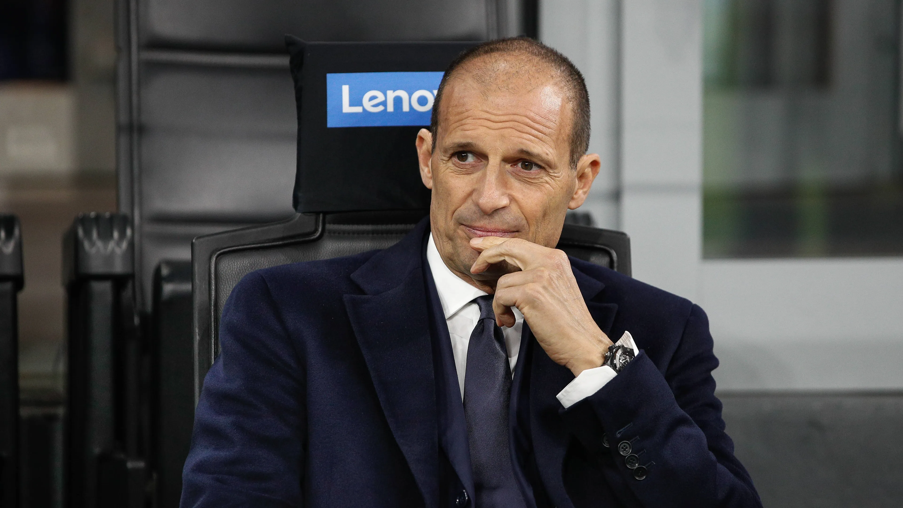Copertina di Serie A FC INTER vs JUVENTUS FC Italy Milan march 19 2023 Massimiliano Allegri Juventus manager seated in the bench prior the kick off about football match FC INTER vs JUVENTUS FC Serie A 2022 2023 day27 at San Siro stadium Milan Lombardy Italy Copyright xFabrizioxAndreaxBertanix