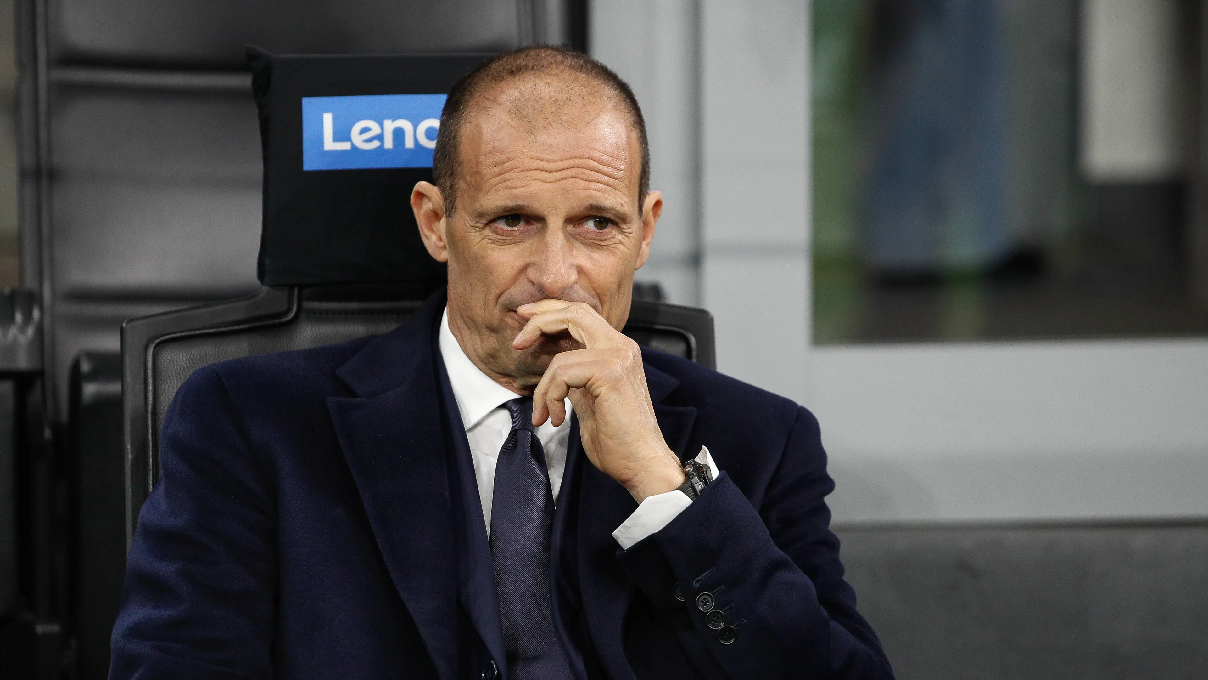 Max Allegri e il ds Tare hanno fatto un primo summit di calciomercato per il Milan