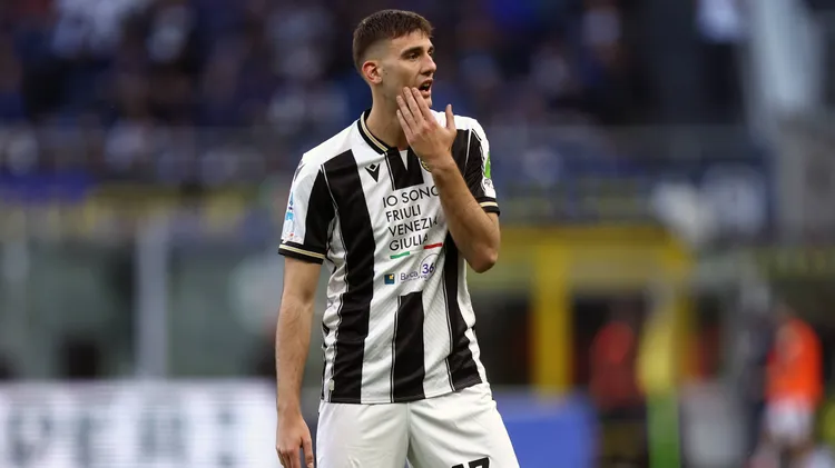/images/s/e/r/serie-a-fc-internazionale-udinese-calcio-lorenzo-lucca-of-udinese-calcio-looks-on-during-the-serie-a-match-beetween-fc-internazionale-and-udinese-calcio-at-stadio-giuseppe-meazza-on-march-30-2025-in-milan-italy-milano-stadio-giuseppe-meazza-italy-copyright-xmarcoxcanonieroxjpg_1749765817547.jpg