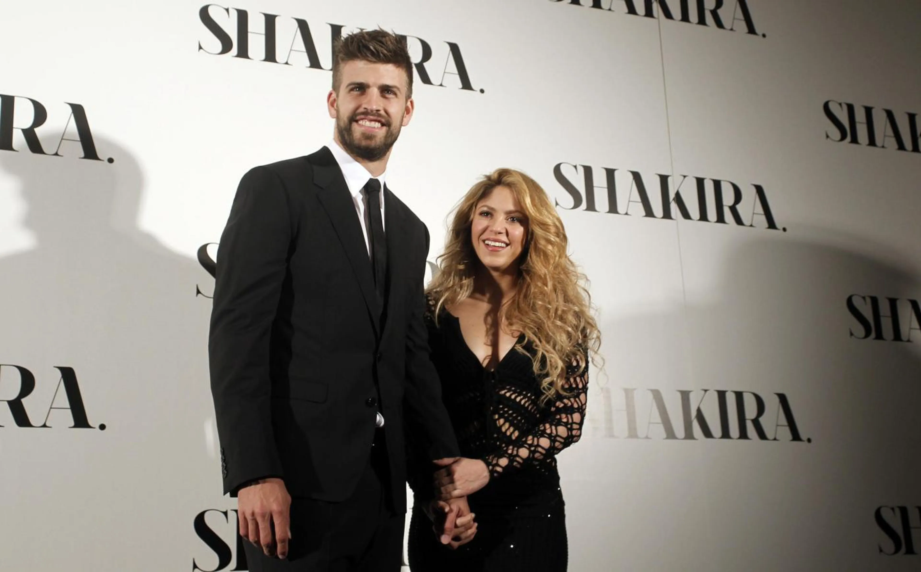 Copertina di Dalla Spagna: “Shakira-Piquè: è rottura. Lei lo ha beccato con un’altra”