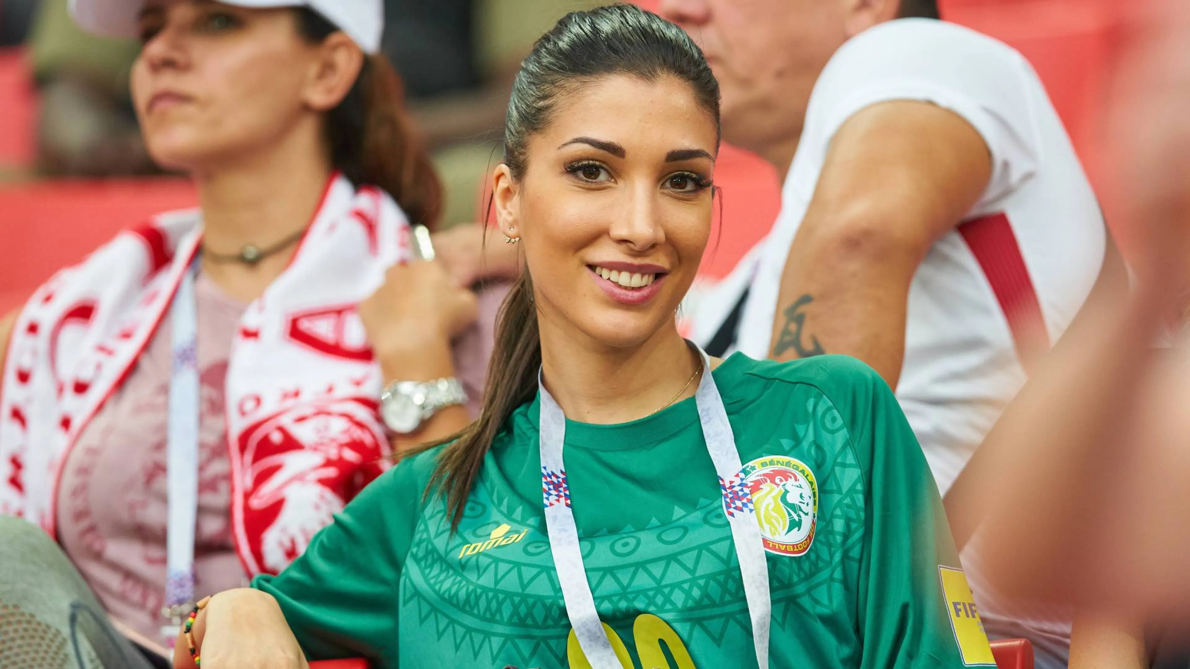 Copertina di Simona Guatieri: "Wanda si commenta da sola, l'ho denunciata". E Keita le chiede perdono in tv