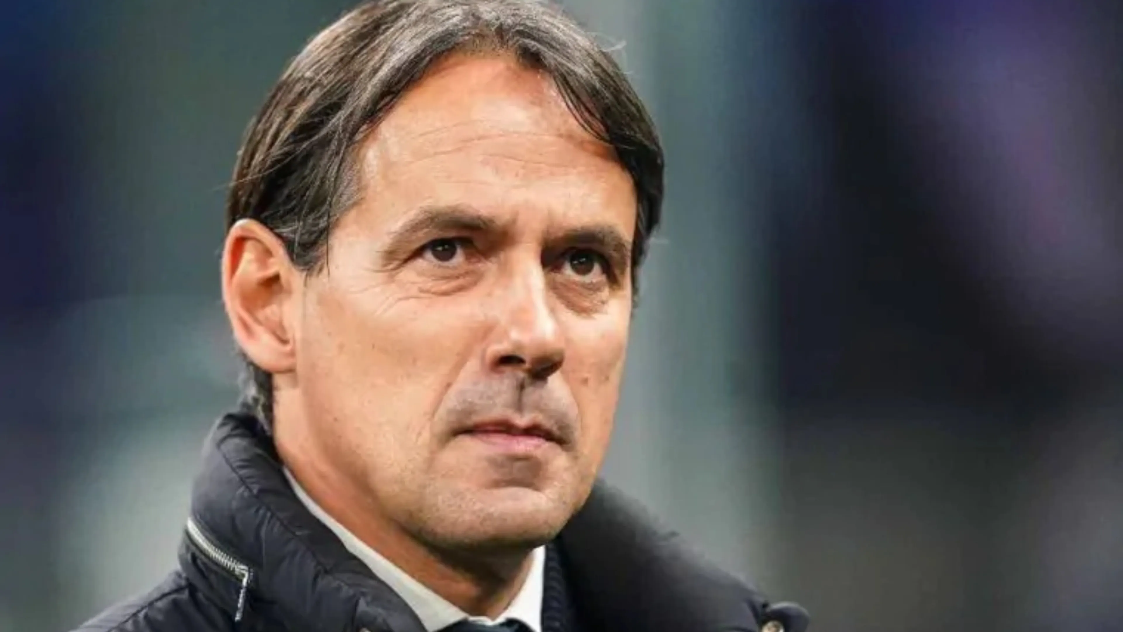 Copertina di Inzaghi che parla da solo in tribuna e la gaffe di Bastoni: giallo sulla telefonata che ha cambiato Roma Inter