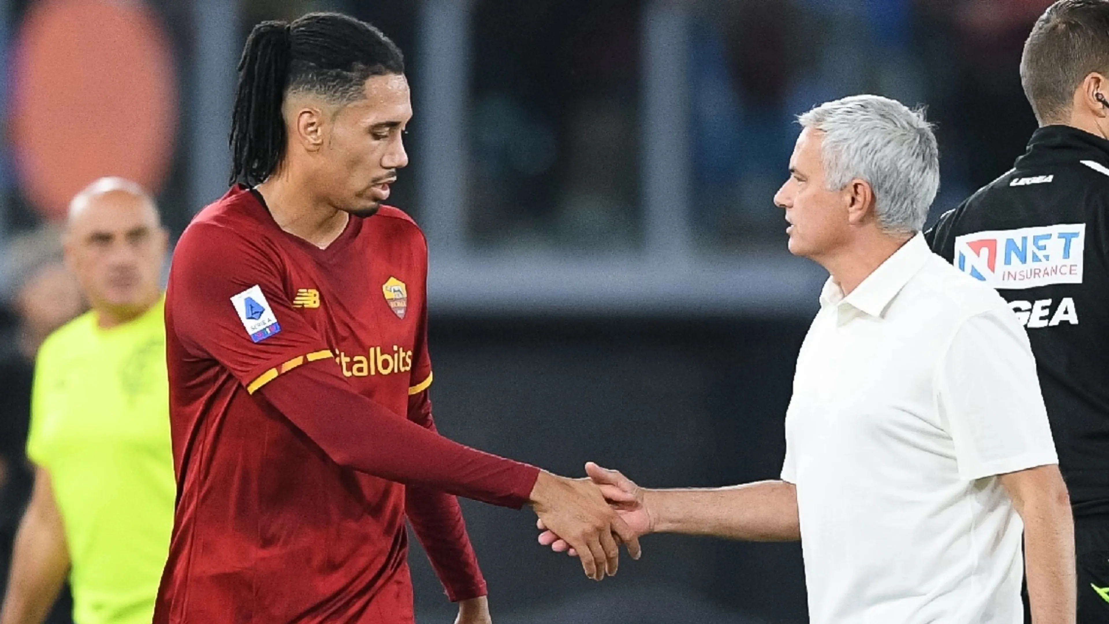 Via Mourinho e Smalling torna a parlare: "Dette falsità. Ora parlo io!"