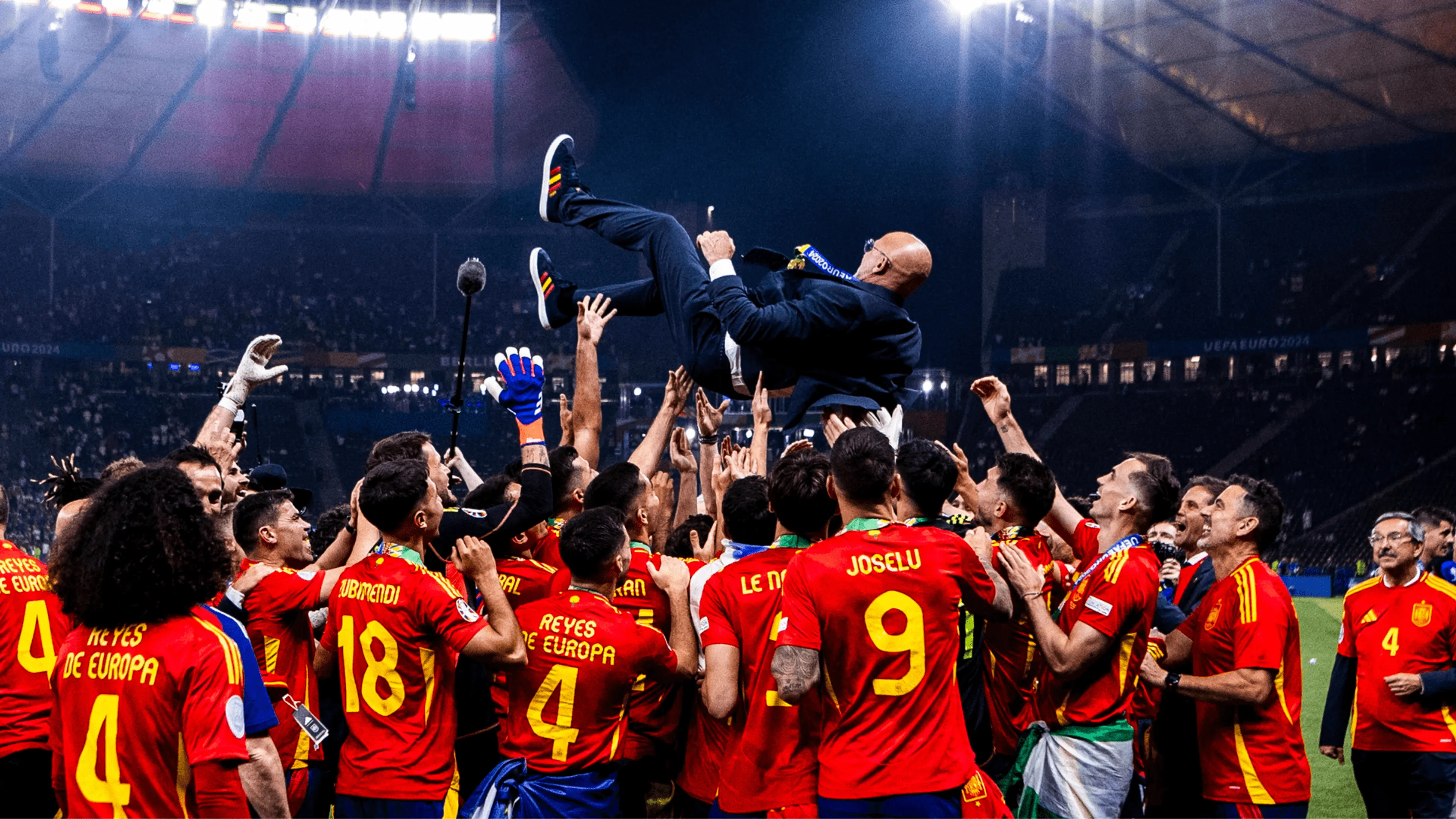 Copertina di L'albo d'oro degli Europei: nessuno come la Spagna