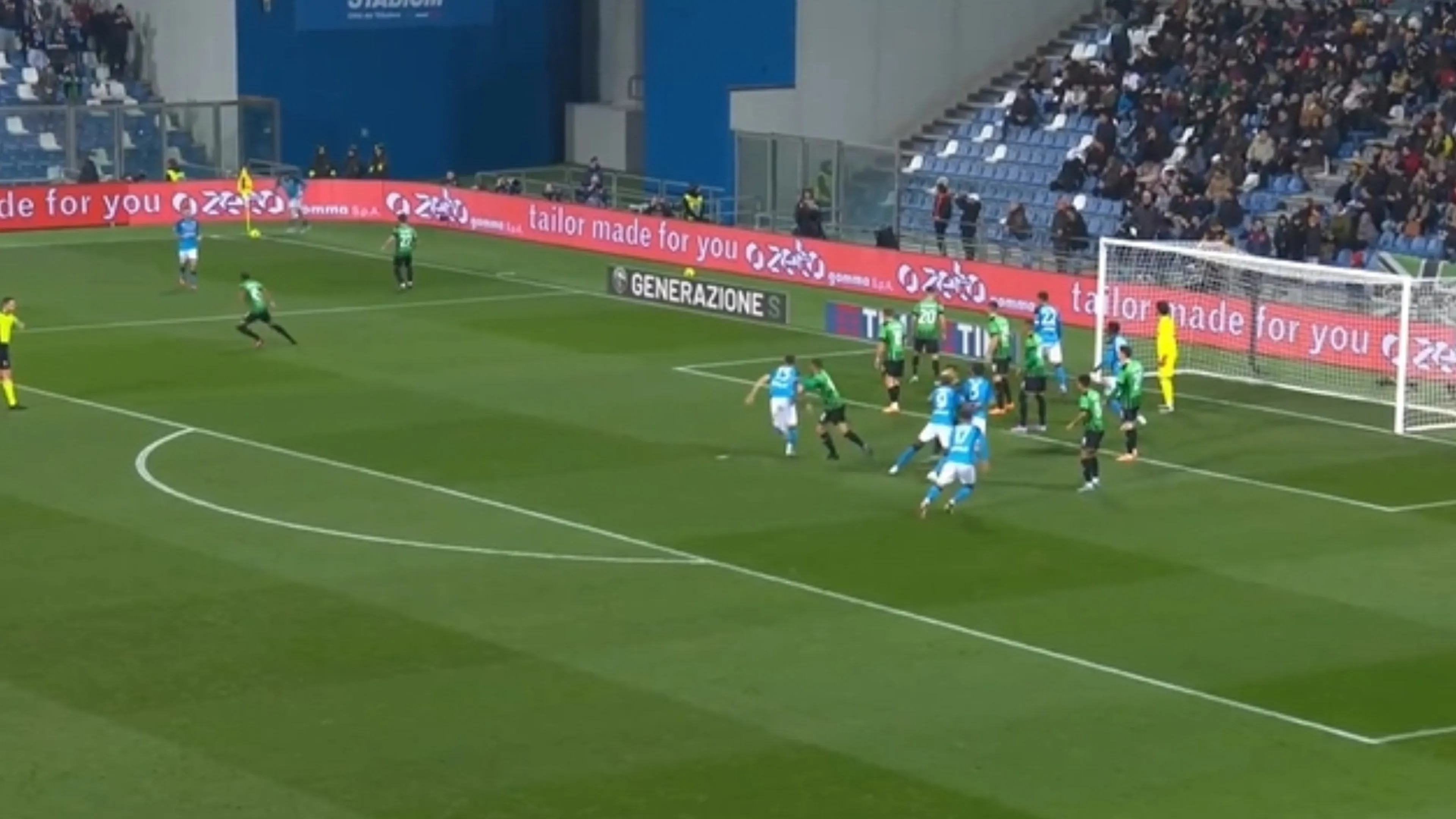 Copertina di Spalletti posta su IG un angolo sbagliato da Kvaratskhelia e si esalta: “Meravigliosi!”