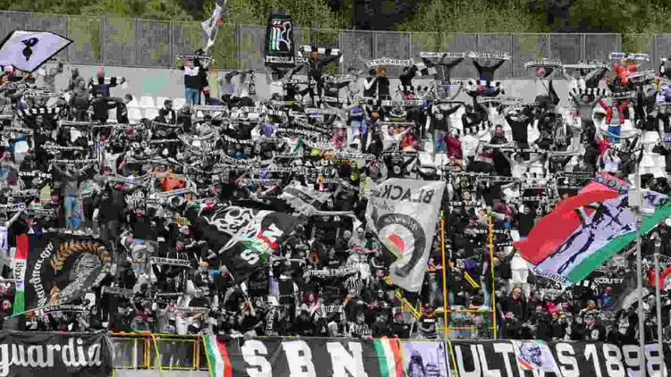 /images/s/p/e/spezia-calcio.jpg