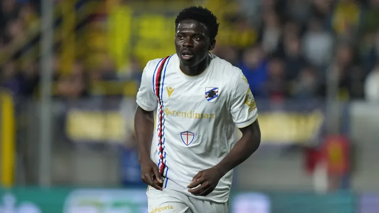 /images/s/s/-/ss-juve-stabia-v-uc-sampdoria-serie-b-ebenezer-akinsanmiro-of-uc-sampdoria-during-the-serie-b-match-between-ss-juve-stabia-and-uc-sampdoria-at-stadio-romeo-menti-castellammare-di-stabia-italy-on-13-may-2025-castellammare-di-stabia-castellammare-di-stabia-italy-copyright-xfrancoxromanox-originalfilenameromano-ssjuvest250513npfuljpgjpg_1749668466032.jpg