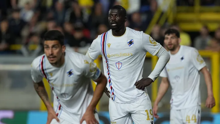 /images/s/s/-/ss-juve-stabia-v-uc-sampdoria-serie-b-m-baye-niang-of-uc-sampdoria-during-the-serie-b-match-between-ss-juve-stabia-and-uc-sampdoria-at-stadio-romeo-menti-castellammare-di-stabia-italy-on-13-may-2025-castellammare-di-stabia-castellammare-di-stabia-italy-copyright-xfrancoxromanox-originalfilenameromano-ssjuvest250513npgb0jpgjpg_1749836269601.jpg