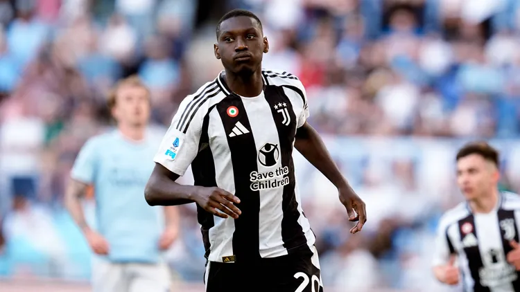 /images/s/s/-/ss-lazio-v-juventus-fc-serie-a-enilive-randal-kolo-muani-of-juventus-fc-celebrates-after-scoring-first-goal-during-the-serie-a-enilive-match-between-ss-lazio-and-juventus-fc-at-stadio-olimpico-on-may-10-2025-in-rome-italy-rome-stadio-olimpico-lazio-italy-copyright-xgiuseppexmaffiax-seriealazio-juventus100525bru9027jpg_1753958764339.jpg