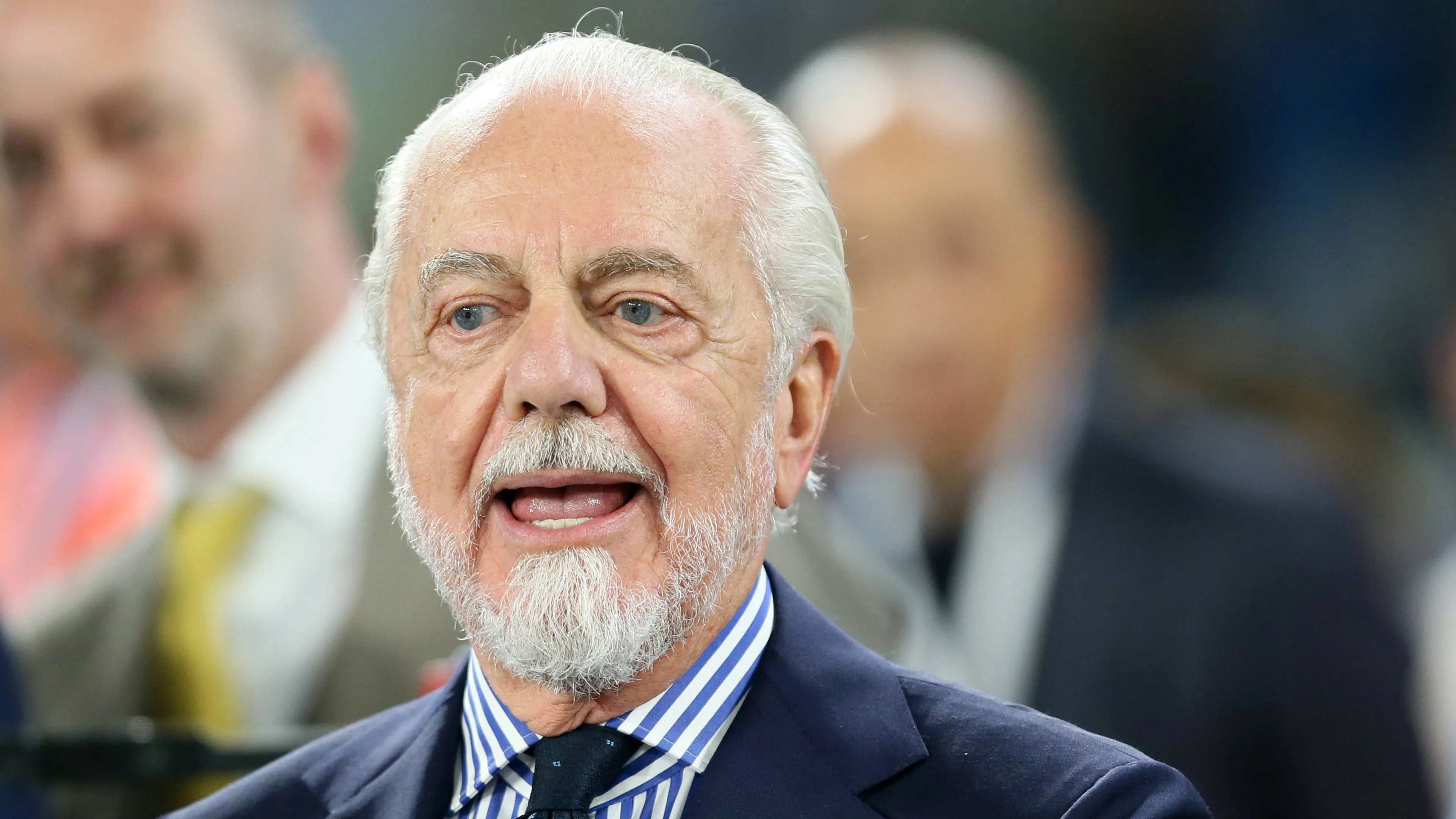 De Laurentiis lancia l'allarme sul calcio italiano