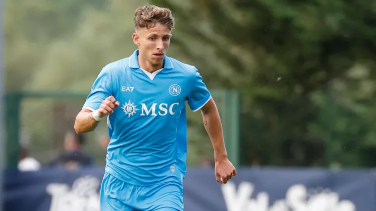 /images/s/s/c/ssc-napoli-v-mantova-1911-pre-season-friendly-jesper-lindstrom-of-napoli-is-playing-during-the-pre-season-friendly-match-between-ssc-napoli-and-mantova-1911-on-july-20-2024-in-dimaro-italy-dimaro-trentino-italy-copyright-xciroxdexlucax-originalfilenamedeluca-sscnapol240720npcdsjpgjpg_1753340051849.jpg
