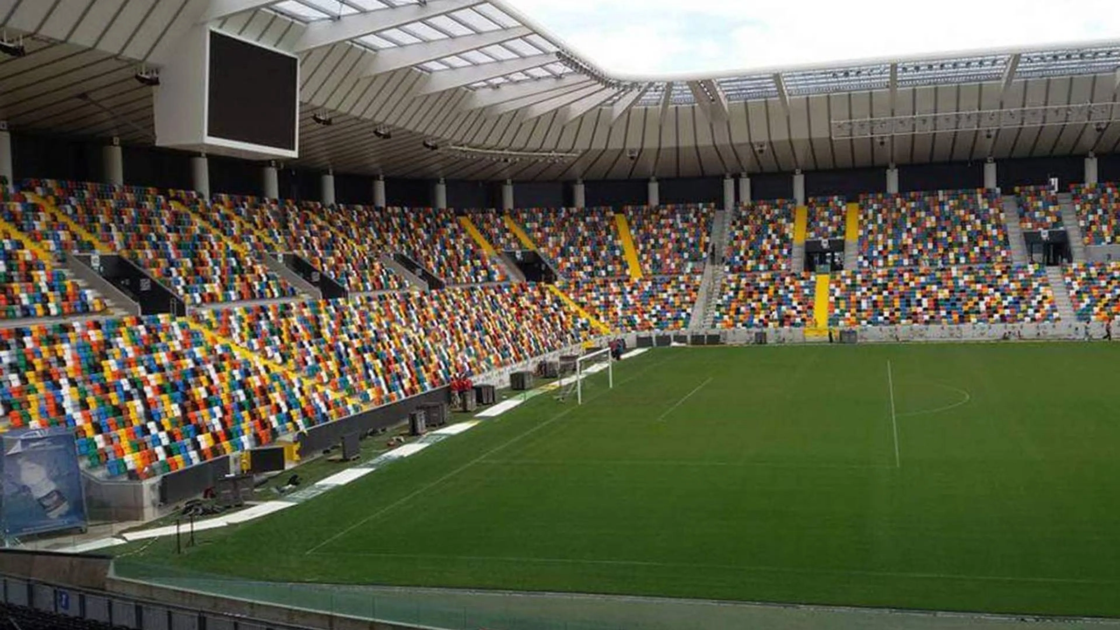 Copertina di Udinese vittima di una fake news, il club: "Notizie false". Cosa è successo