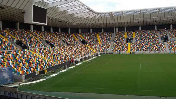 /images/s/t/a/Stadio-Udinese-revocata-squalifica.jpg