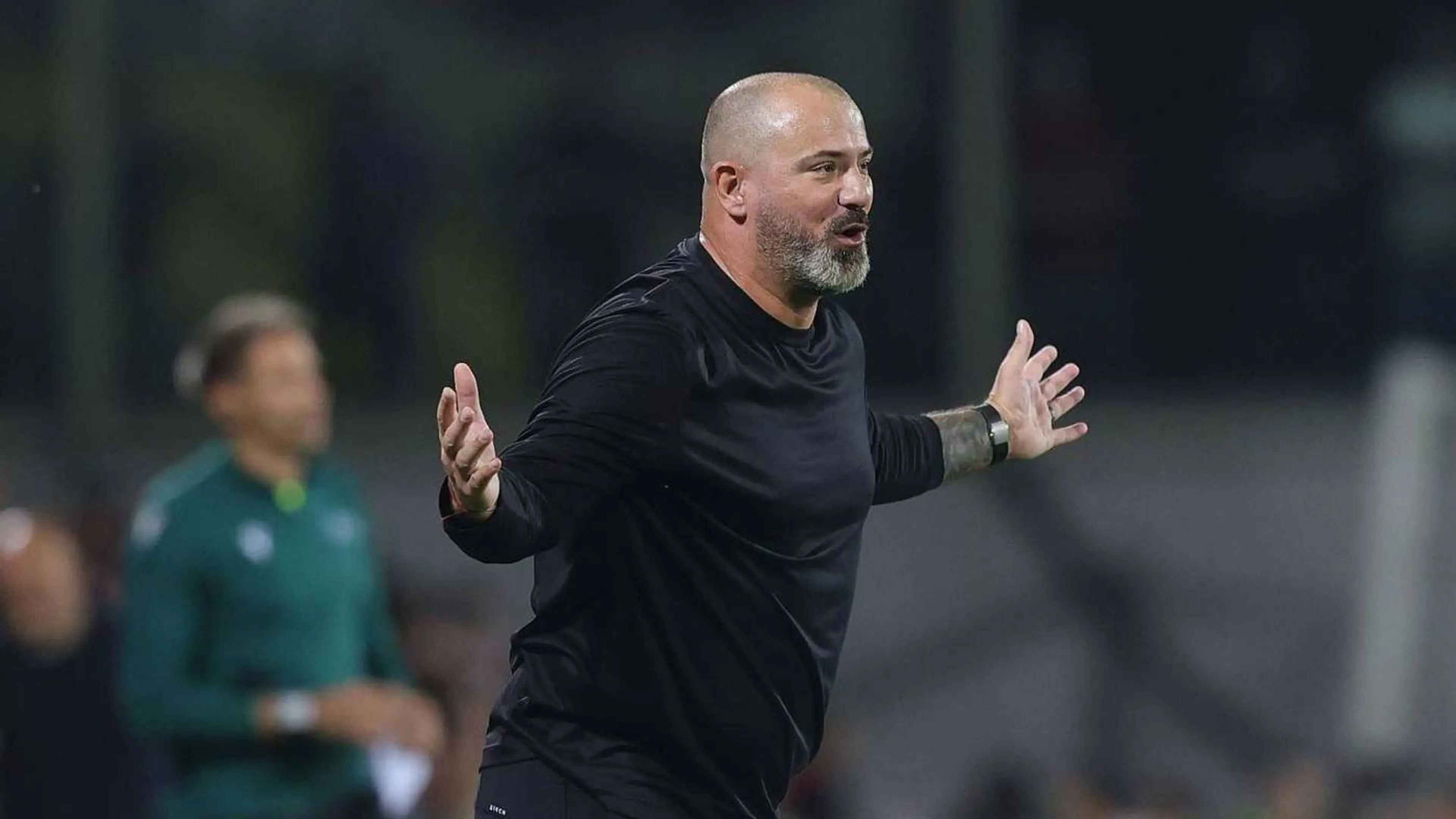 30 secondi di follia: Stankovic rischia la stangata