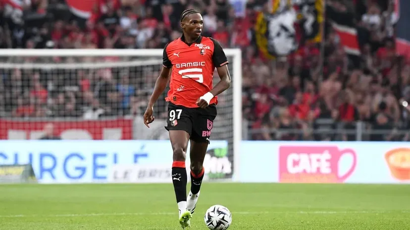 Jeremy Jacquet difensore del Rennes