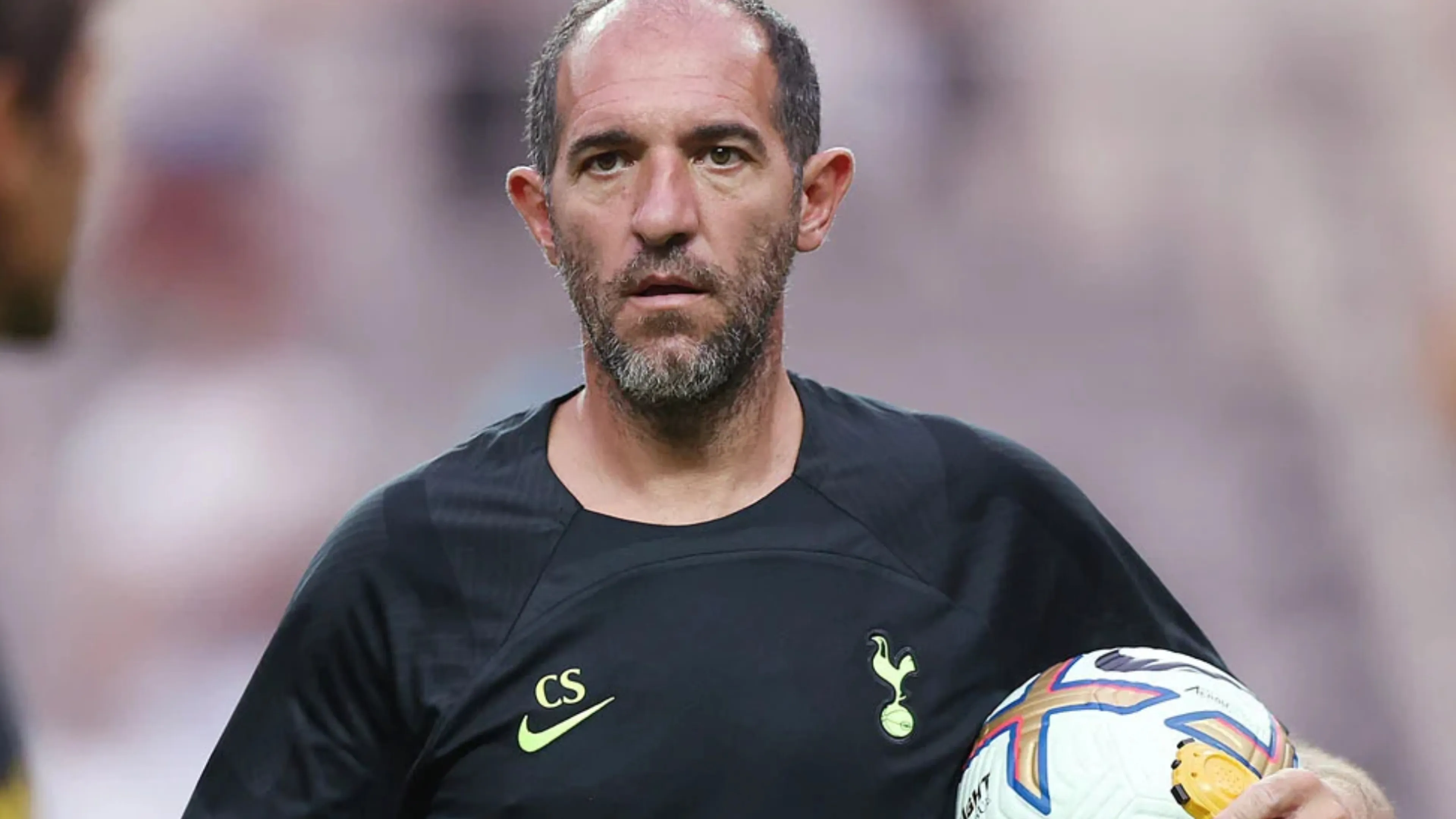 Copertina di Tottenham, il 6-1 contro il Newcastle annienta Stellini. La decisione del club