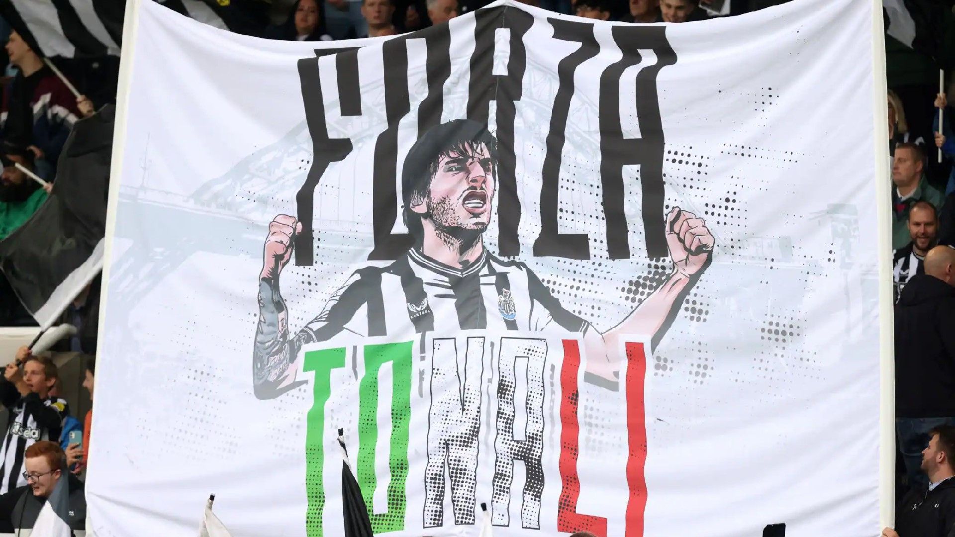 striscione-tonali-newcastle