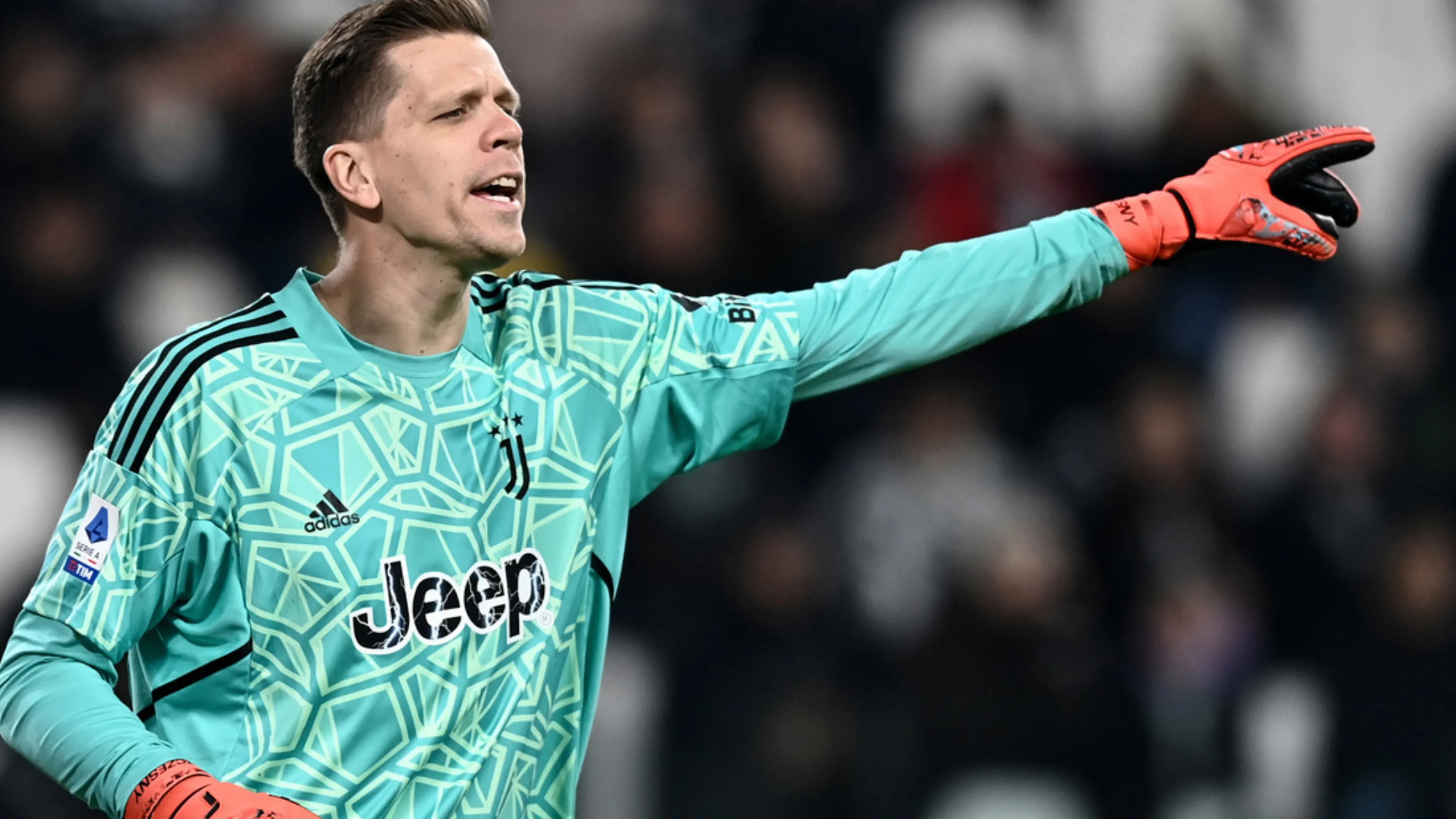 Copertina di Juventus-Fiorentina, frecciata di Szczesny: “Solitamente i gol al 90′ li annullano a noi”