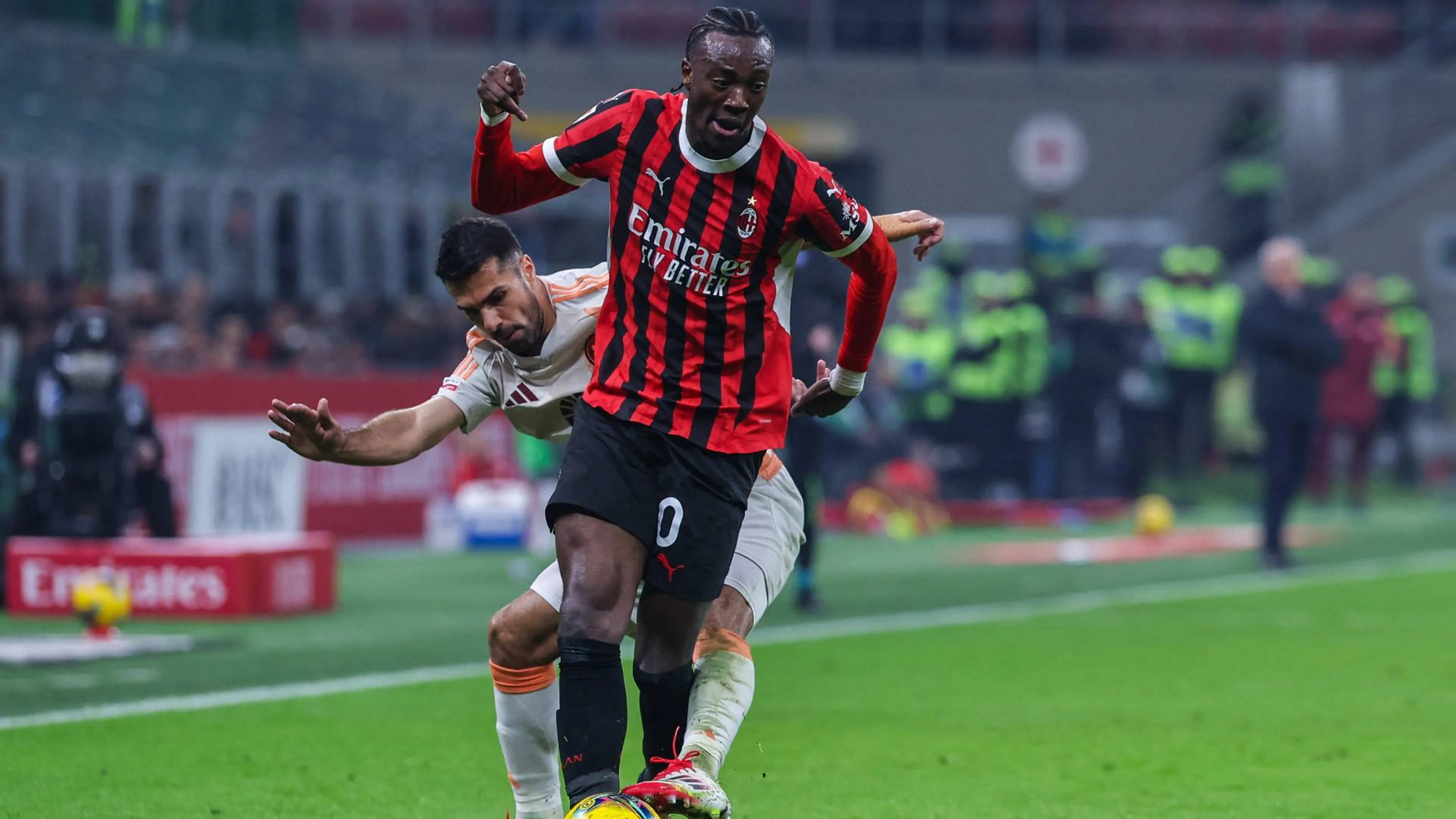 Milan-Roma, ecco cosa è successo tra Abraham e i tifosi giallorossi