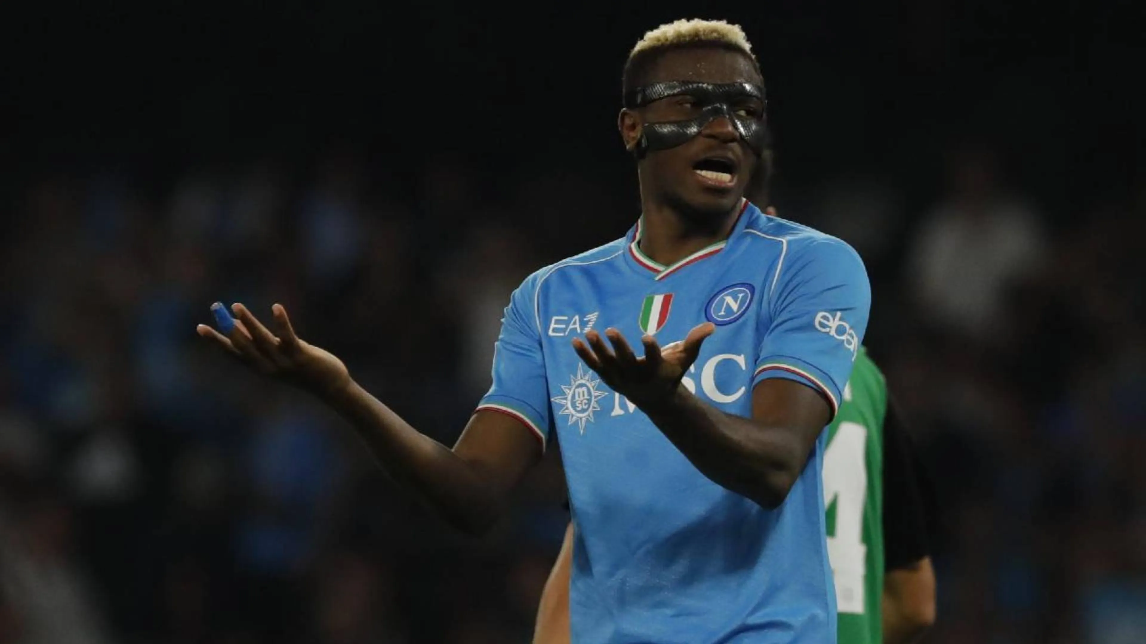 Copertina di Napoli-Mantova crea il caso Osimhen. La situazione si fa bollente