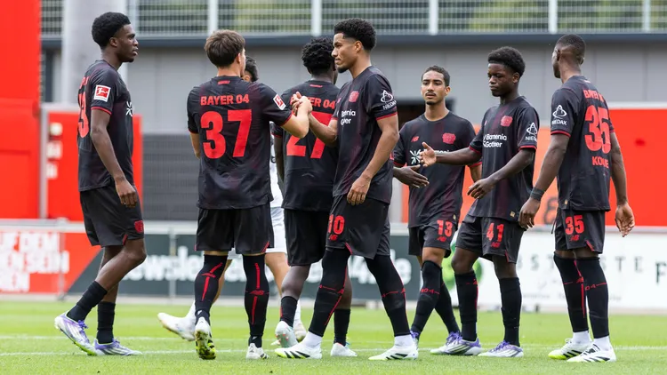 /images/t/e/s/testspiel-bayer-04-leverkusen-viktoria-kln-03092025-jubel-nach-dem-tor-zum-20-durch-malik-tillman-bayer-04-leverkusen-10-im-testspiel-zwischen-bayer-04-leverkusen-und-viktoria-kln-am-03092025-ulrich-haberland-stadion-leverkusen-test-match-bayer-04-leverkusen-viktoria-kln-03-09-2025-cheering-after-the-goal-to-2-0-by-malik-tillman-bayer-04-leverkusen-10-in-the-test-match-between-bayer-04-leverkusen-and-viktoria-kln-on-03-09-2025-ulrich-haberland-stadium-leverkusen-copyright-xbeautifulxsports-meuselxjpg_1757060699556.jpg