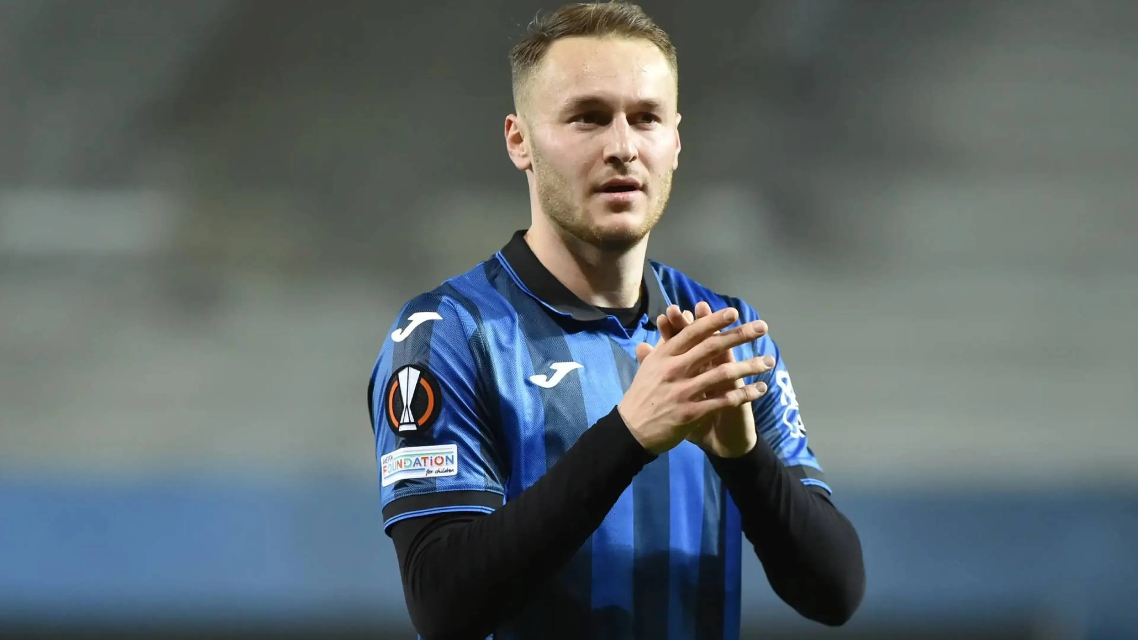 Teun-Koopmeiners-saluta-l-Atalanta