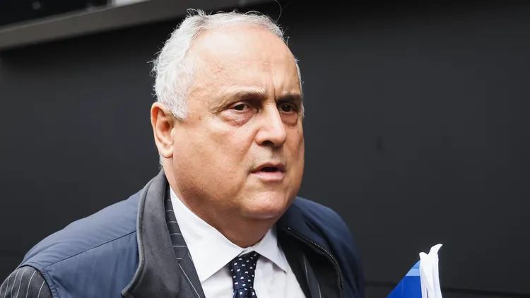 /images/t/h/e/the-lega-serie-a-assembly-in-milan-claudio-lotito-president-of-lazio-attends-the-lega-serie-a-assembly-at-the-via-rosellini-headquarters-in-milan-italy-on-october-25-2024-milan-italy-copyright-xalessandroxbremecx-originalfilenamebremec-thelegas241025npttnjpgjpg_1758217447897.jpg