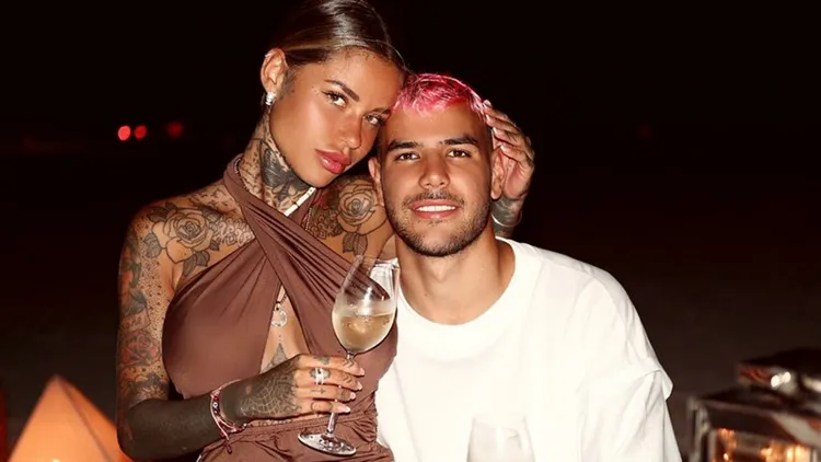 /images/t/h/e/theo-hernandez-e-zoe.jpg