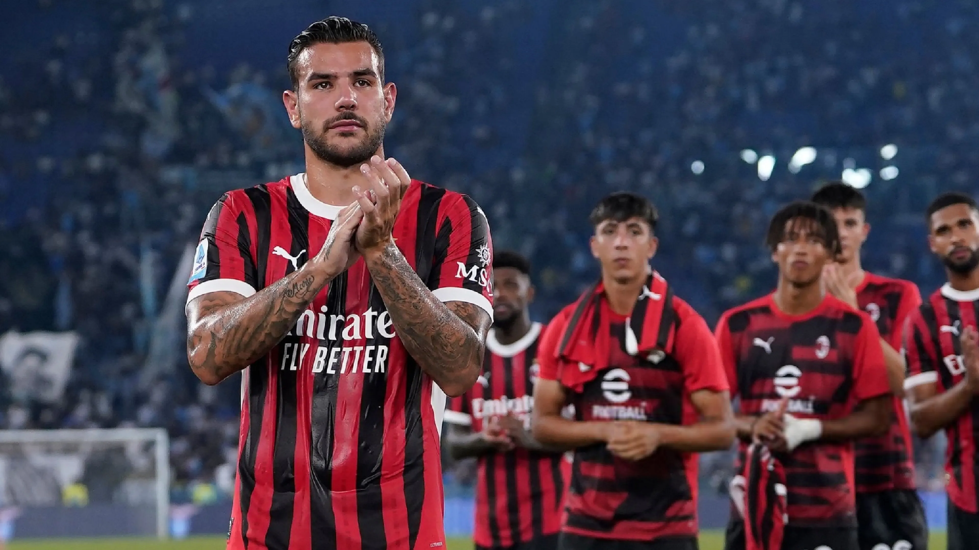 Copertina di Theo Hernandez spara alto: ecco la richiesta al Milan per il rinnovo