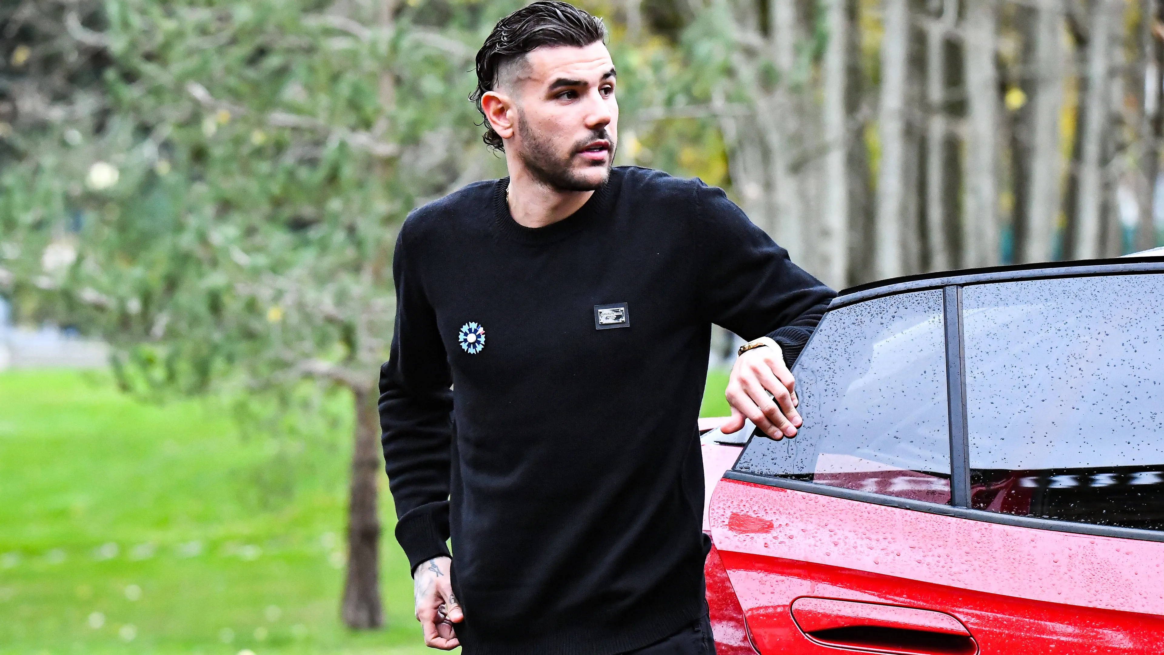 Clamoroso Milan: Theo Hernandez ha nostalgia? "Un giorno torneremo, anche voi ci mancate"