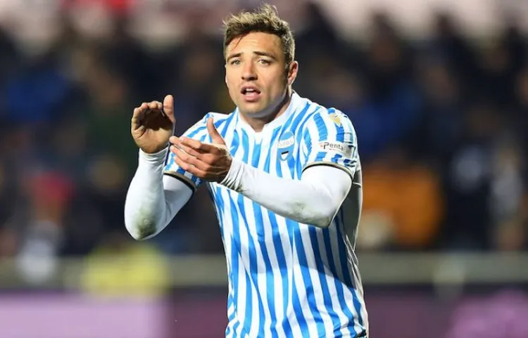 /images/t/h/i/thiago-cionek-rapinatore.jpg