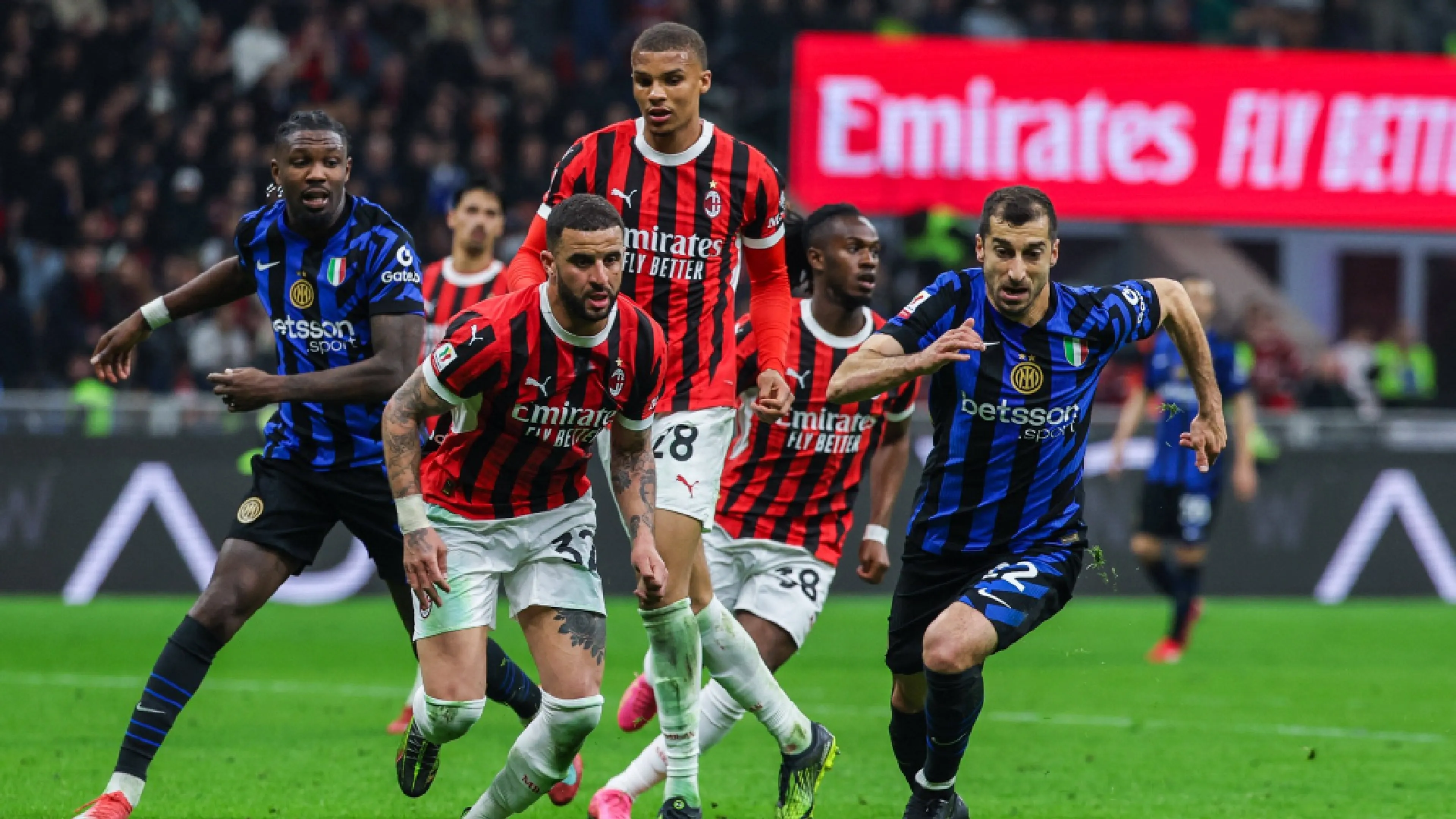 Copertina di A San Siro per studiare l'Inter e per visionare Thiaw: Kompany osservatore speciale del derby