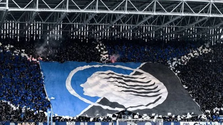 /images/t/i/f/Tifosi-Atalanta-sfotto-ai-tifosi-della-Roma.jpg