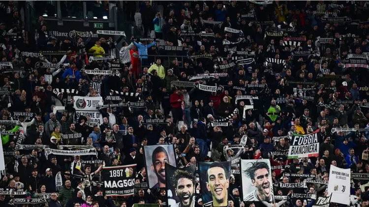 /images/t/i/f/Tifosi-juventini.jpg