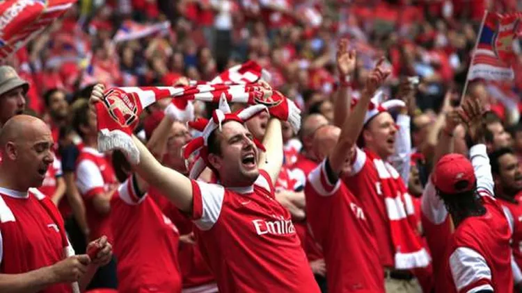 /images/t/i/f/tifosi-arsenal.jpg