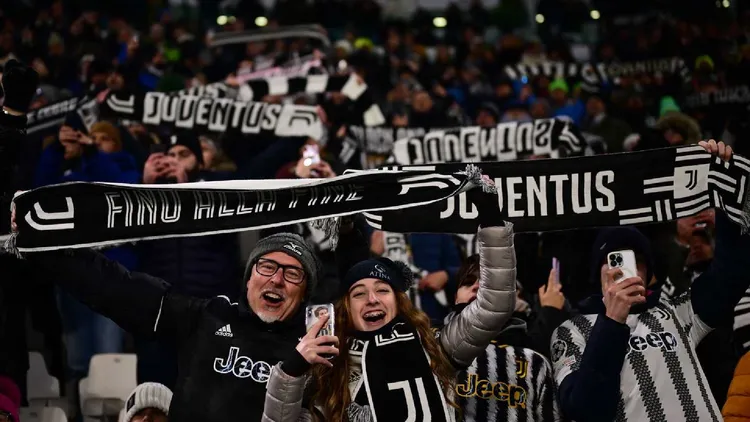 /images/t/i/f/tifosi-juventus-3.jpg