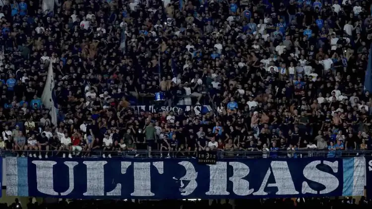 /images/t/i/f/tifosi-napoli-trasferta-juventus.jpg